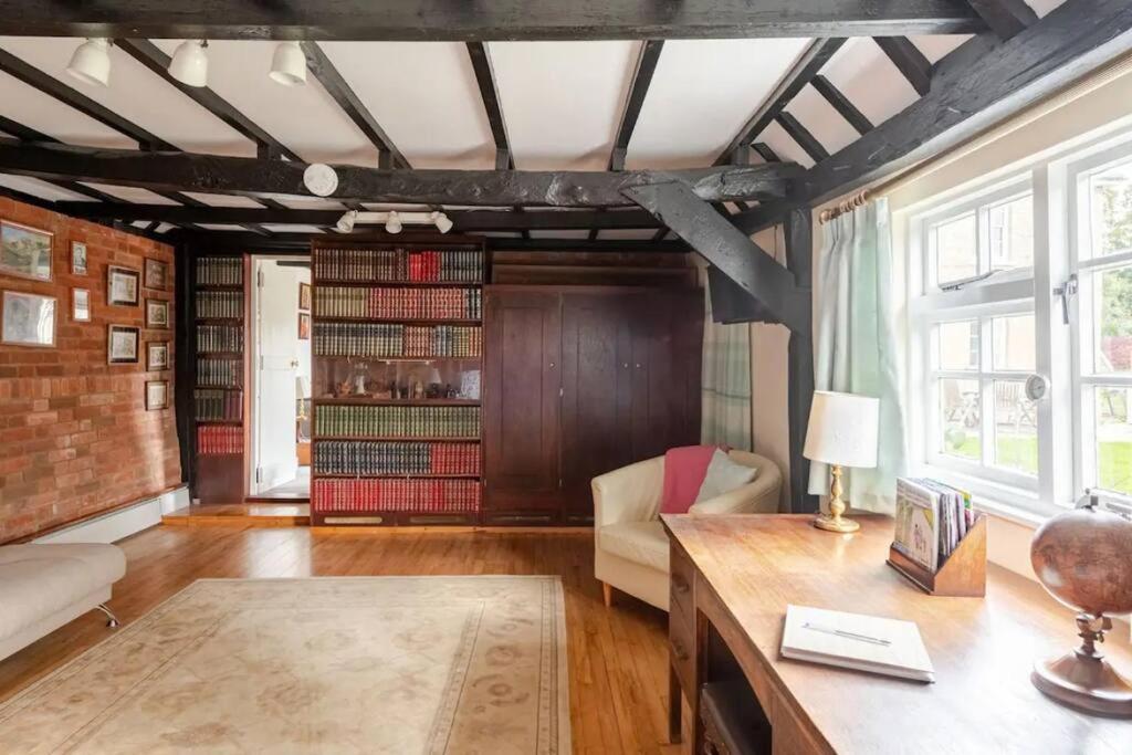 Cozy One-Bedroom Cottage In Great Tey المظهر الخارجي الصورة